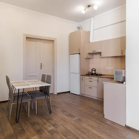 Inshiapartments On Dudajewa Str *